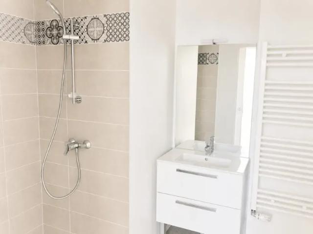 L'Isle d'Abeau Appartement 2 pièces 42.4 m²