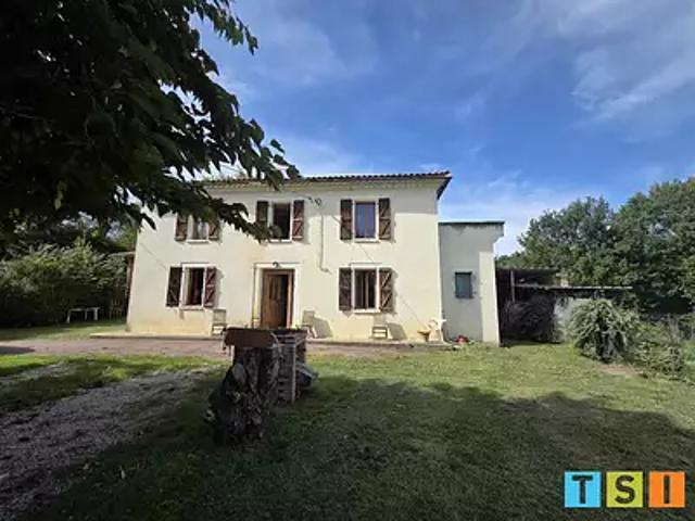 L'Isle en Dodon 31230 Achat / Vente maison 6 pièces t6 au dernier étage terrasse