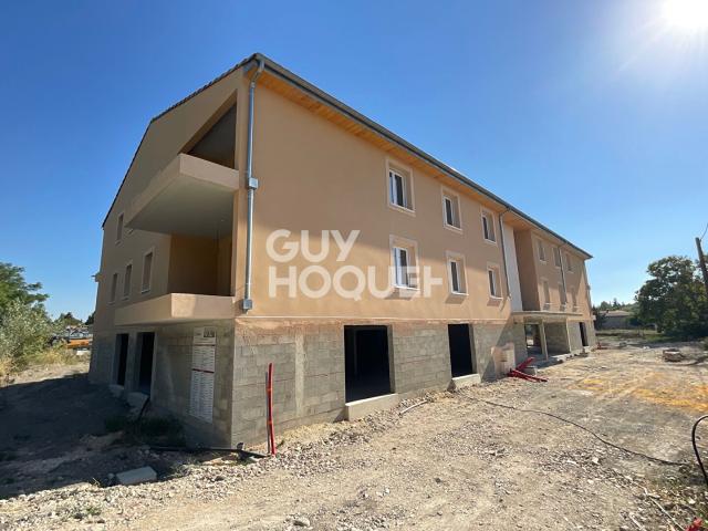 L'ISLE SUR LA SORGUE: Appartement de type 3 avec terrasse et parkings
