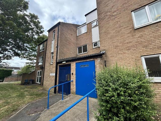 Lismore Drive, Darlington 2 bed apartment to rent £595 pcm £137 pw