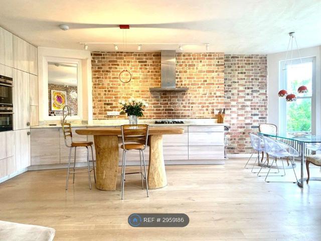 Lissenden Mansions, London NW5, 3 bed flat to rent, £4,000 pcm | PrimeLocation