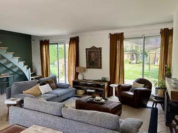 Lissieu 69380 Achat / Vente maison 7 pièces t7 au dernier étage terrasse
