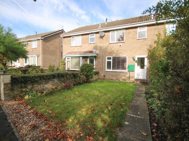 Littondale Avenue, Knaresborough HG5, 3 bed property to rent, £1,300 pcm | PrimeLocation