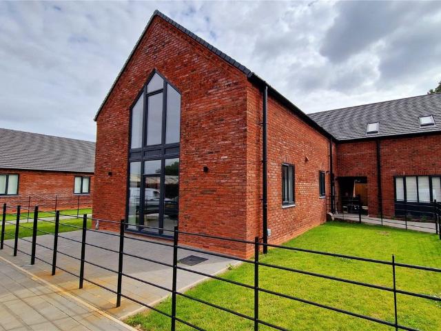 Littleton Grange, Huntington, Cannock, Staffordshire WS12, 3 bed detached house to rent, £1,250 pcm | PrimeLocation