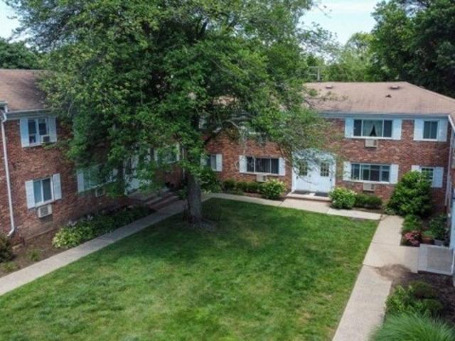 Littleton Rd Apt,parsippany Troy Hills Township, Condo For Sale