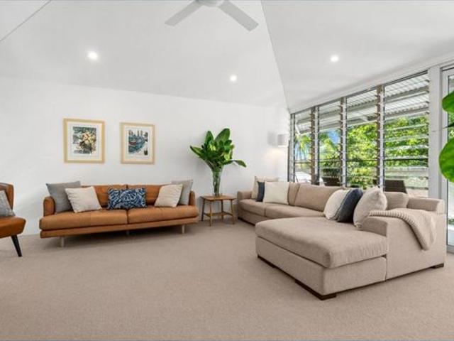 Little Cove Awaits You, Furnished House