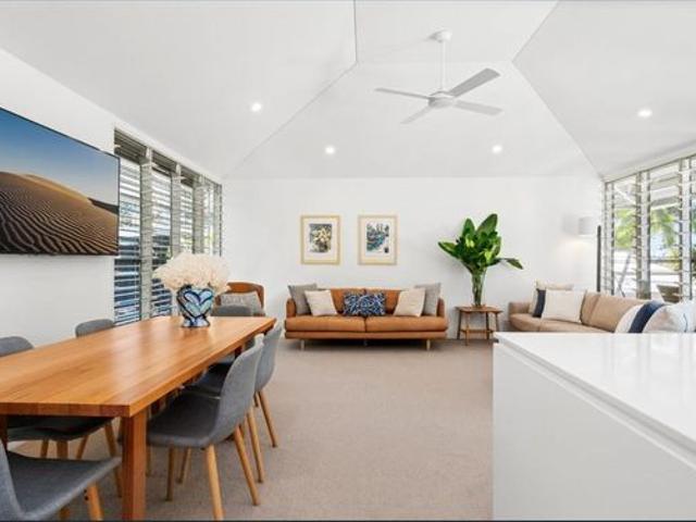 Little Cove Awaits You, Furnished House