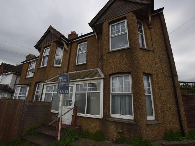 Little Common Road, Little Common TN39, 1 bed flat to rent, £825 pcm | PrimeLocation