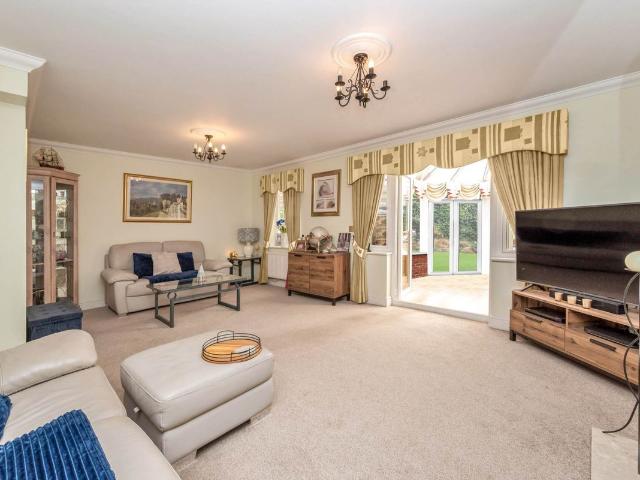 Little Copse Close, Chartham CT4, 5 bed detached house to rent, £2,500 pcm | PrimeLocation