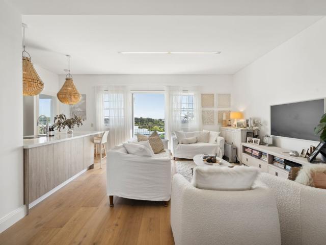 Little Bay