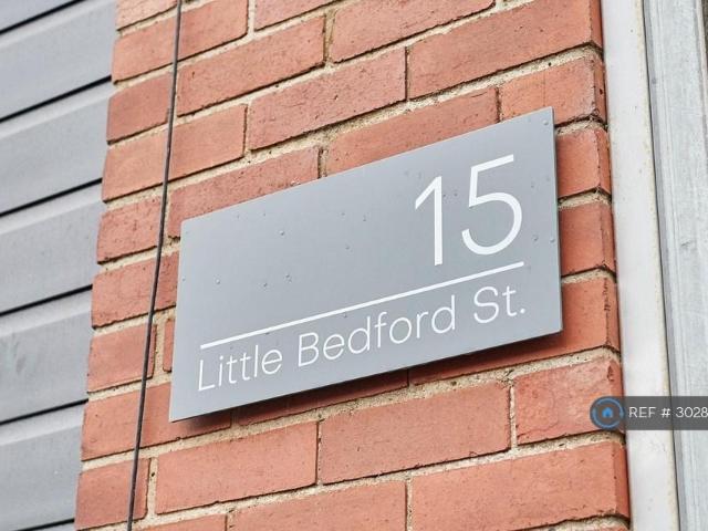 Little Bedford Street, North Shields. 3 bed flat to rent £1,100 pcm £254 pw