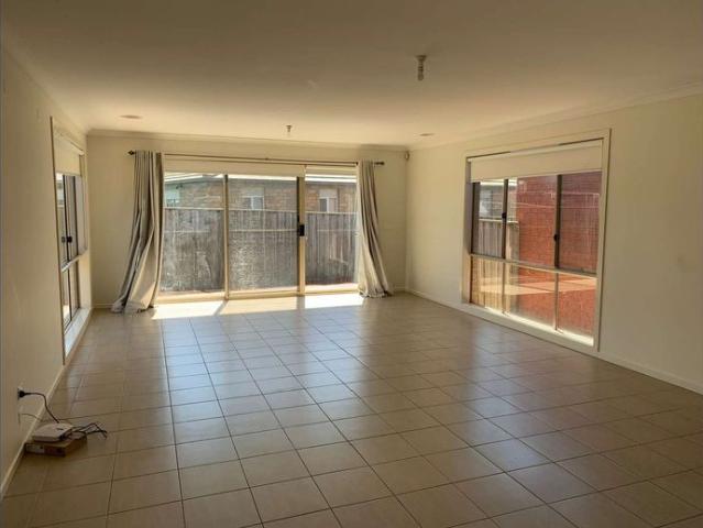 Little Gem in Wyndham Vale
