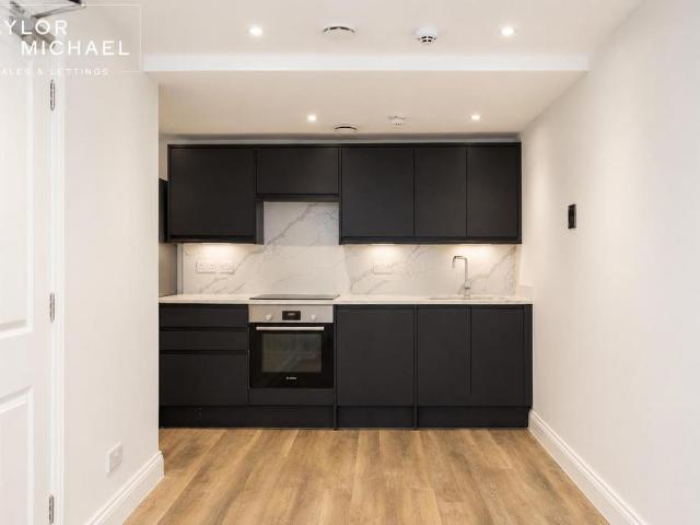 Little East Street, Brighton 5 bed terraced house to rent £3,400 pcm £785 pw