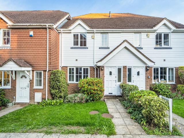 Little Park, Durgates TN5, 2 bed terraced house to rent, £1,350 pcm | PrimeLocation