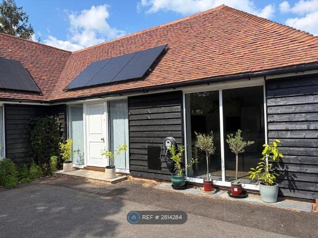 Little Pix Hall, Cranbrook TN18, 3 bed detached house to rent, £2,200 pcm | PrimeLocation