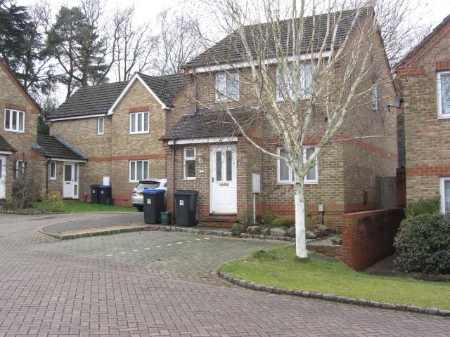 Little Ridings, Woking GU22, 3 bed detached house to rent, £2,200 pcm | PrimeLocation