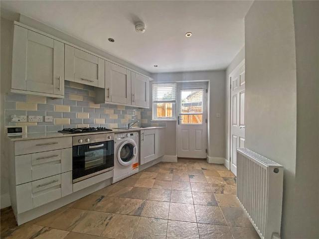 Little Whyte, Huntingdon PE26 1 bed apartment to rent £725 pcm £167 pw