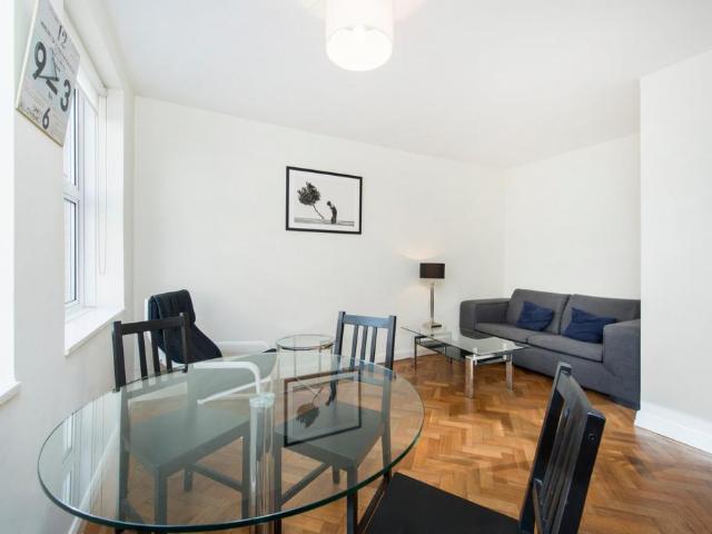 Little Titchfield Street, London W1W 1 bed apartment to rent £2,600 pcm £600 pw