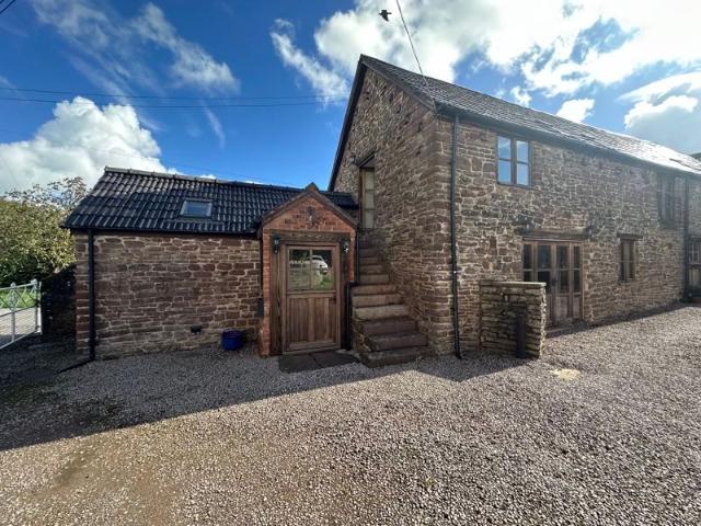 Littledean Road, Newnham GL14, 2 bed cottage to rent, £1,100 pcm | PrimeLocation