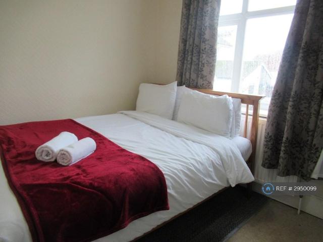 Littlestone Road, Littlestone, New. 1 bed in a house share to rent £700 pcm £162 pw