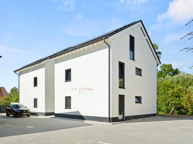 LiT LiVING: Luxus | Box SprIng | Parking | Balcony