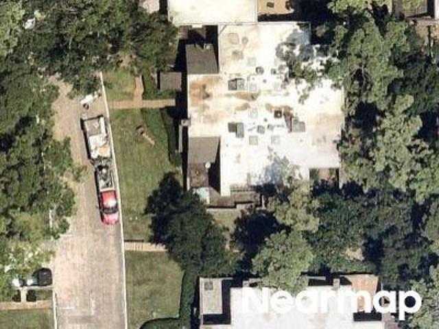 Litchfield Ln