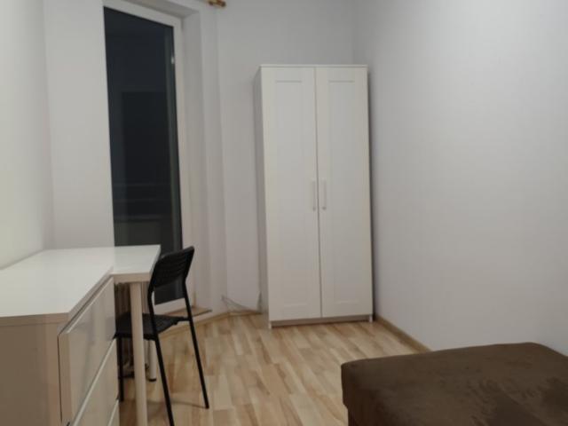 Litewska Street | room with balcony for rent | available now