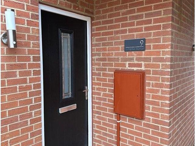 Lithgows Avenue, Brooklands, Milton Keynes MK10, 1 bed semi detached house to rent, £1,500 pcm | PrimeLocation