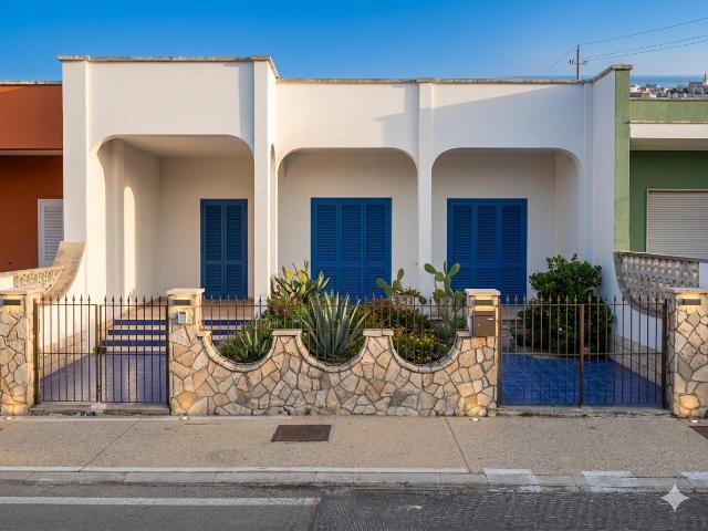 LITORANEA SAN CATALDO OTRANTO 179mq