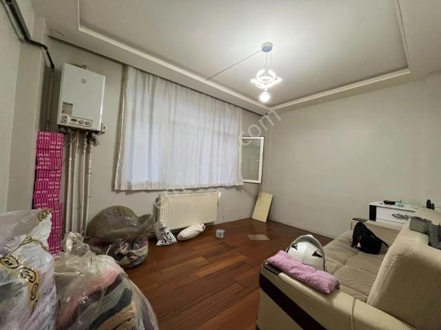 Litros'tan Bağcılar Meydan'da 1+1 Giriş Kat 50m² Kiralık Daire