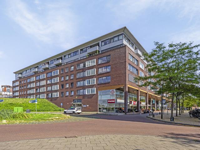 LIV residential Woning Van Beuningenhaven 126 2993EJ Barendrecht in Barendrecht barendrecht