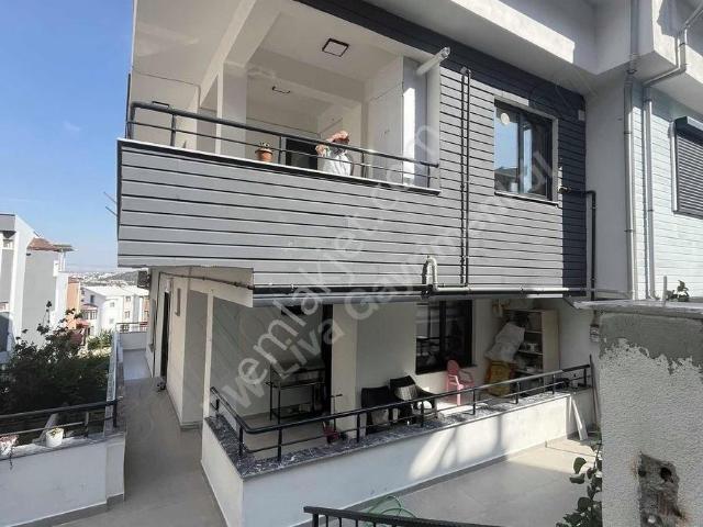 Liva'dan Kuvayi Milliye Mahallesinde 5+2 Satılık Villa
