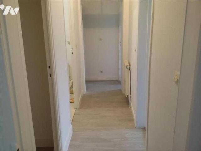 LIVAROT PROCHE CENTRE APPARTEMENT 4 CHAMBRES DE 84 m²