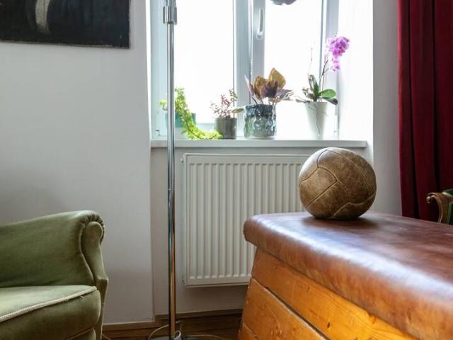 Live Among Art & History – Unique 2 Room Apartment in Vienna, Vienna Amsterdam Apartments for Rent