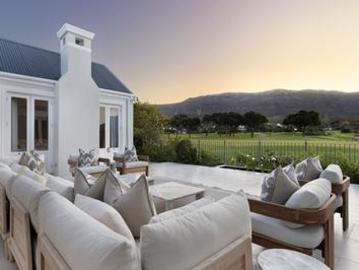 House for sale in Tokai - Powder room