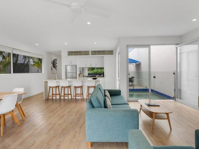 Live, Holiday or Invest in One of Port Douglas' Finest Resorts