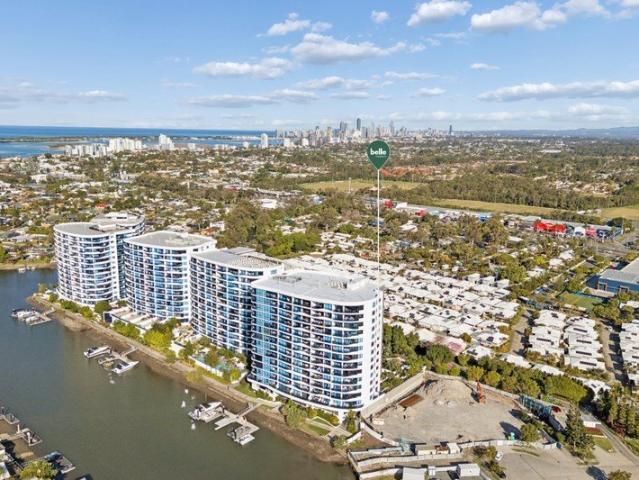 Live in One, Earn from the Other. Unique Dual Key Living