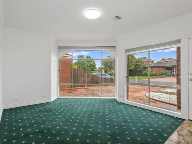 Live in Complete Comfort and Community