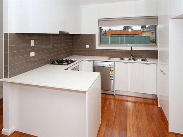 Live in Luxury Walk to Everything!