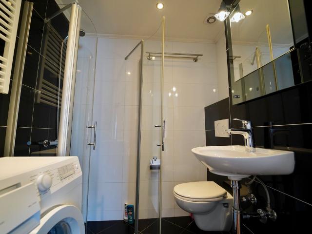 Live in the Center: Furnished Apartment by Milaneo, Stuttgart Amsterdam Apartments for Rent