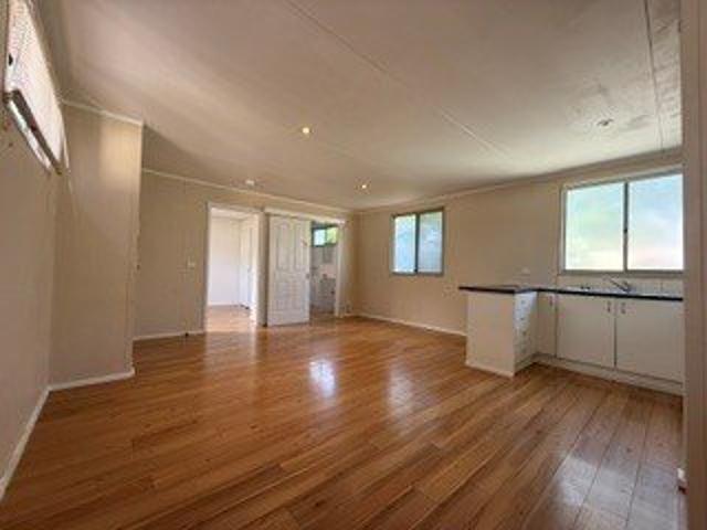 Live in your own self contained 1 bedroom unit BILLS INCLUDED!