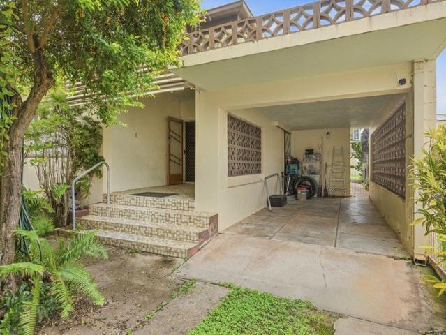 Live, Invest or Expand Three Bedroom Home with a Unique Commercial Opportunity