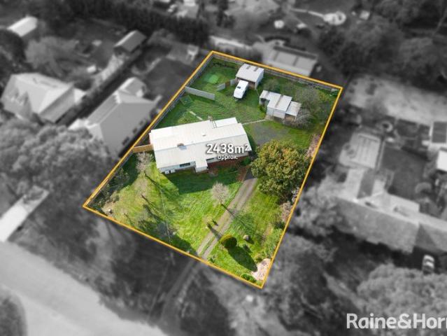 Live Large on 2438m2 Approx. in Top Location