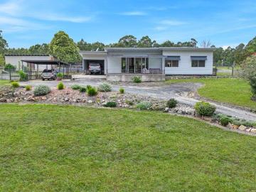 Live Large in Cann River