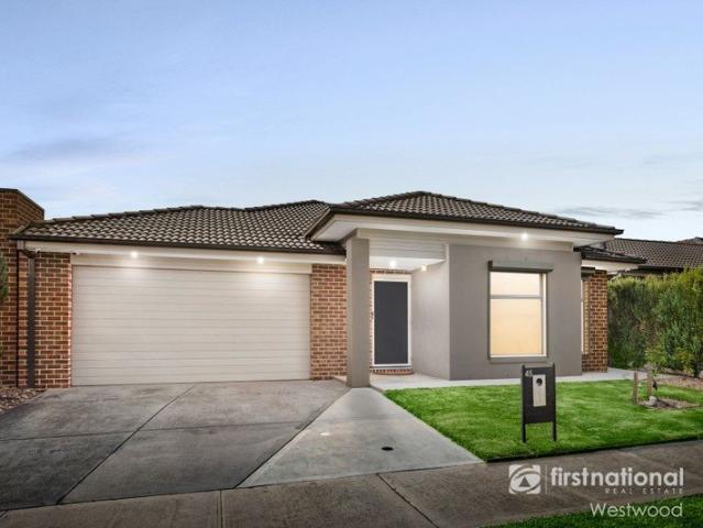 IMMACULATE 4Br in Riverwalk