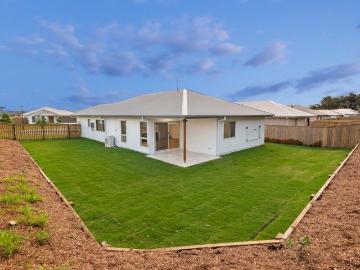Live Larger Room for the Family Customised House & Land Packages