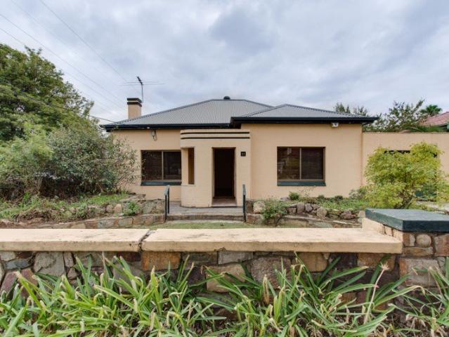 Live, Lease or Reimagine in Coveted Magill