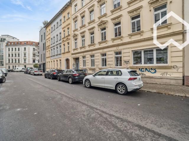 Live like you’re in a boutique hotel – a two room apartment with a balcony Leipzig Amsterdam Apartments for Rent