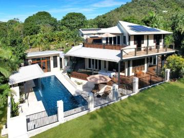 Live like you're on holiday every day