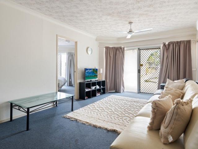 Live the Ultimate Beachside Lifestyle Furnished